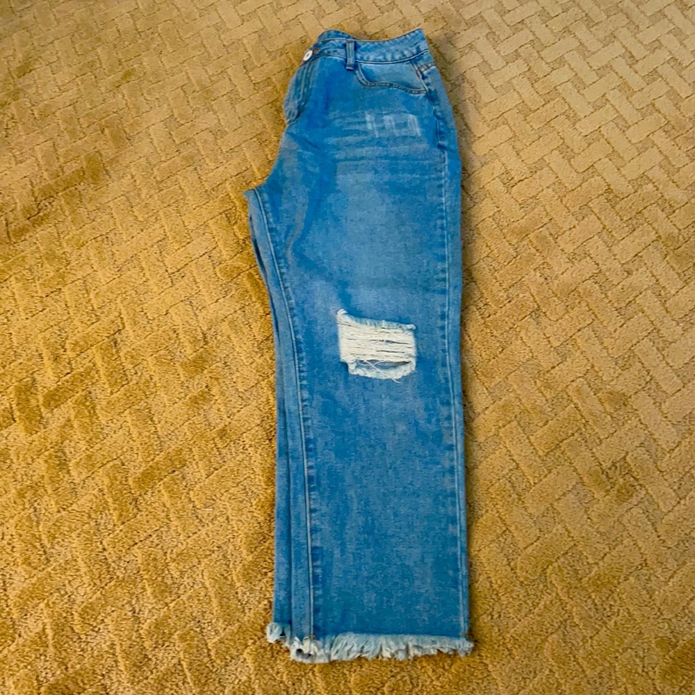 Straight leg boyfriend jeans
